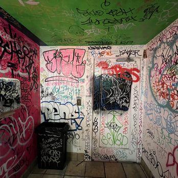Graffiti pizza - Mens room - Pizza Near Me - Oakland, California