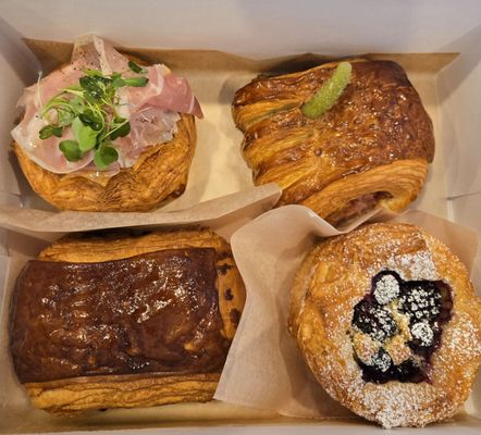 poulette BAKESHOP by null