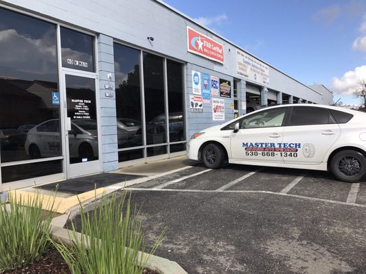 Master Tech Auto MASTER TECH - Updated June 2026 - 17 Photos & 106 Reviews - 60 W Main ...