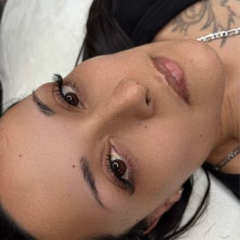 Blynk Beauty Studio - Classic Set - Eyelash Service Near Me - Newark, California Blynk Beauty Studio - Classic Set - Eyelash Service Near Me - Newark, California