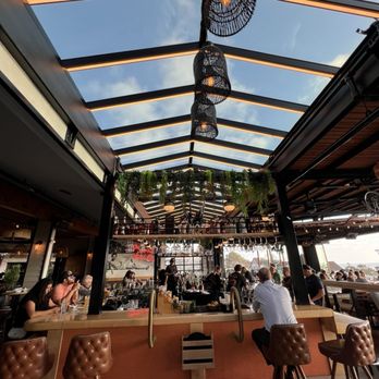 Monarch Ocean Pub - Bar area - Gastropubs Near Me - Del Mar, California