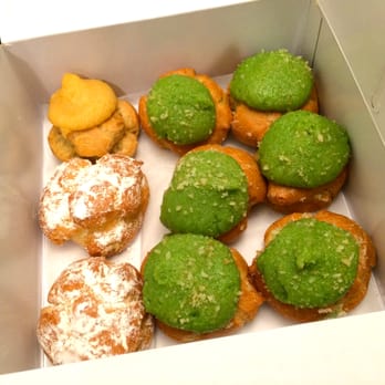 Liliha Bakery - Bakeries Near Me - Honolulu, Hawaii Liliha Bakery - Bakeries Near Me - Honolulu, Hawaii
