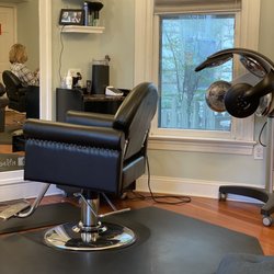 Shabby Chic Salon - Inside
