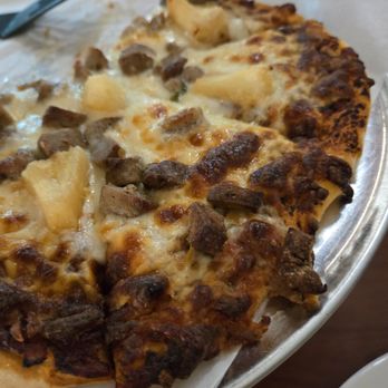 Bon Vino's Bistro & Bakery - Sausage & pineapple pizza. - Bakeries Near Me - Sunnyside, Washington