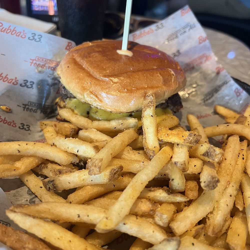 Bubba's 33 - Smash Burger & Fries - Sports Bars Near Me - Louisville, Kentucky