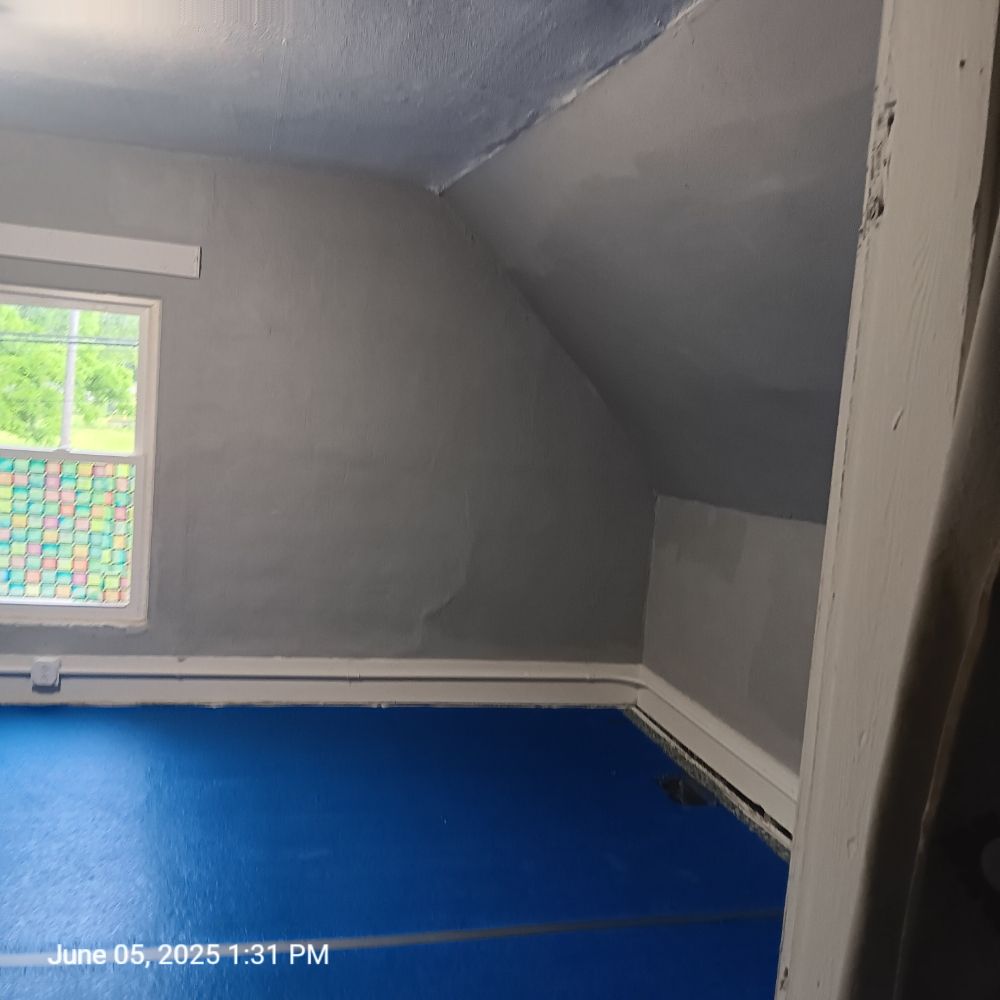 Slide of Reneau's Remodeling