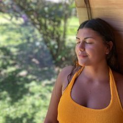 Fire & Ice Spirit Spa - Our sauna provides a panorama view of a tropical garden while working up a sweat in a dry or steam sauna.