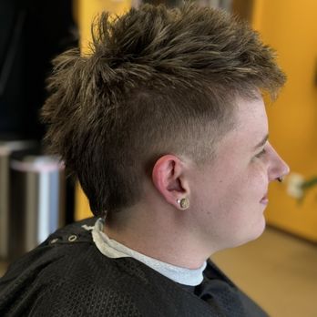 Buzz'd Haircutting Co - Premium cut service provided by Mac - Barbers Near Me - Corvallis, Oregon Buzz'd Haircutting Co - Premium cut service provided by Mac - Barbers Near Me - Corvallis, Oregon