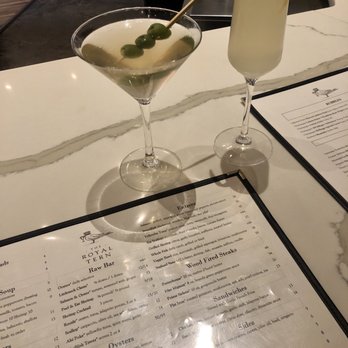 The Royal Tern - Wolfe Martini and French 75 - Seafood Near Me - Johns Island, South Carolina