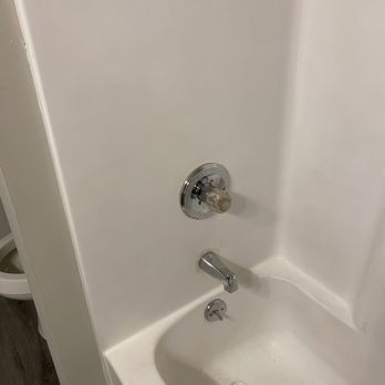 E&C ProCraft - Tub spout and shower valve cartridge replacement - General Contractors Near Me