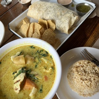 Fish 101 - Seafood curry - Seafood Near Me - Encinitas, California