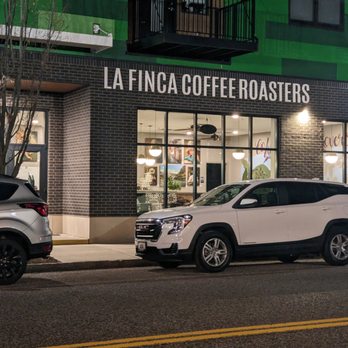 La Finca Coffee Shop - La Finca at 6:15 am - Coffee & Tea Near Me - St Louis, Missouri