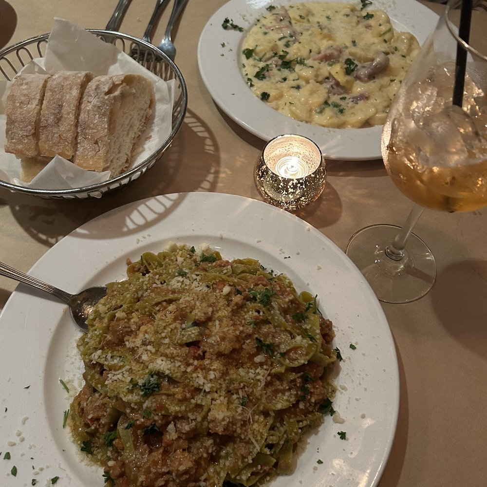 Da Edoardo - Grand Blanc - Fettuccine Alla Bolognese and Tortellini marcella Hazan - Italian Near Me - Grand Blanc, Michigan