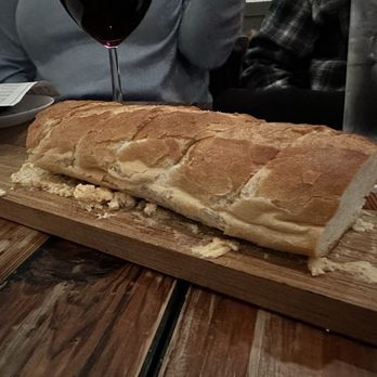 Elliot's Table - Bread Service - New American Near Me - Houston, Texas