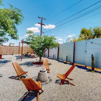 Joshua Tree Casa Leon - Fire Pit Lounge - Vacation Rentals Near Me - Joshua Tree, California Joshua Tree Casa Leon - Fire Pit Lounge - Vacation Rentals Near Me - Joshua Tree, California