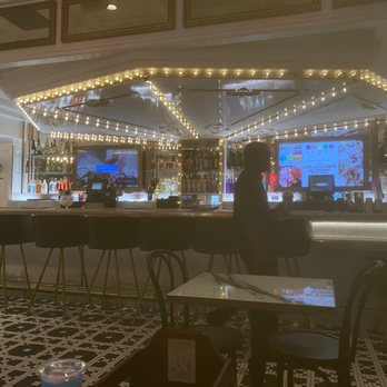 Sugar Factory Express - Bar - Desserts Near Me - Bloomington, Minnesota