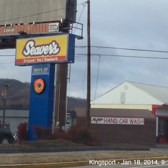 Seaver's Bakery - Hot donuts sign:) - Donuts Near Me - Kingsport, Tennessee Seaver's Bakery - Hot donuts sign:) - Donuts Near Me - Kingsport, Tennessee
