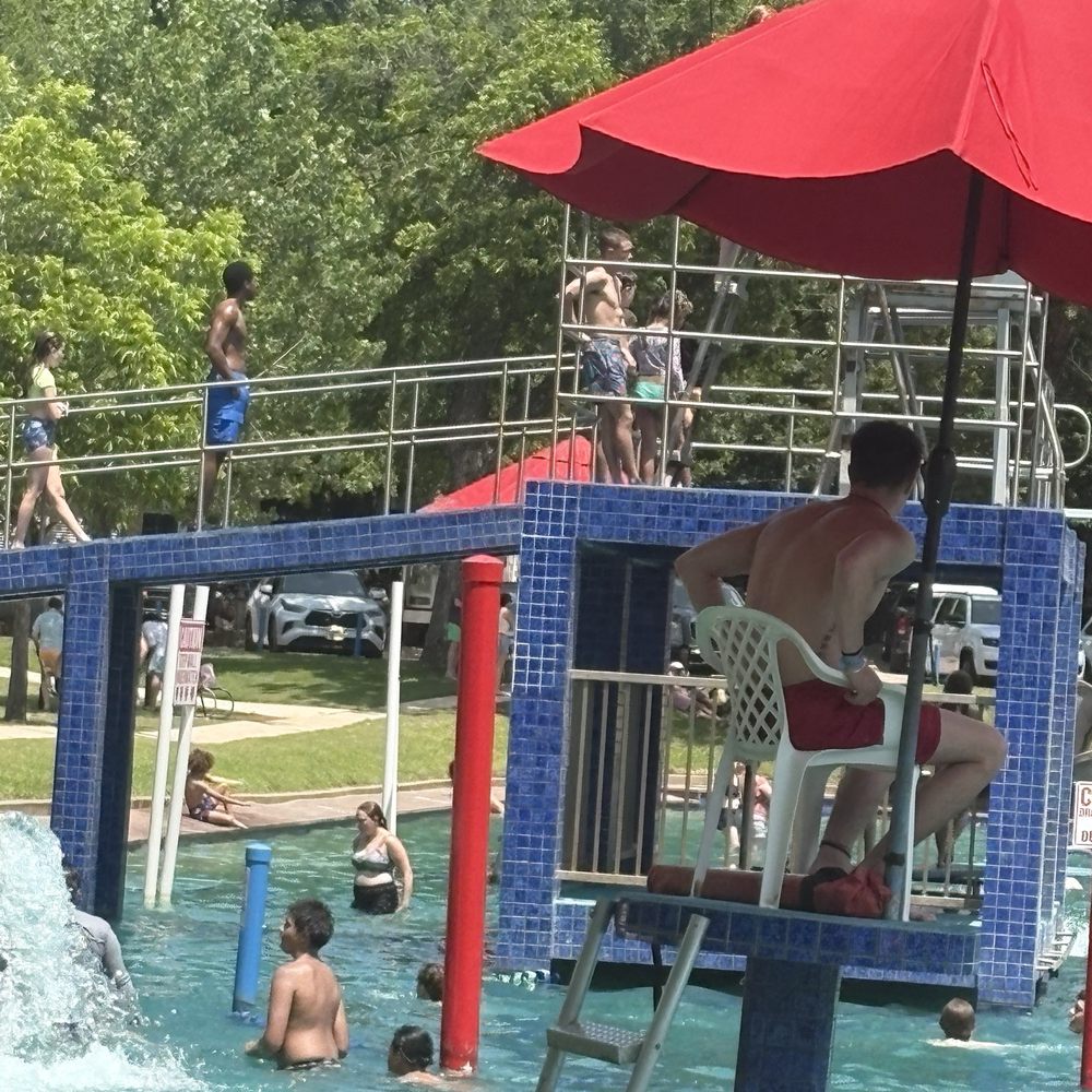 Burger's Lake - Water Parks Near Me - Fort Worth, Texas Burger's Lake - Water Parks Near Me - Fort Worth, Texas
