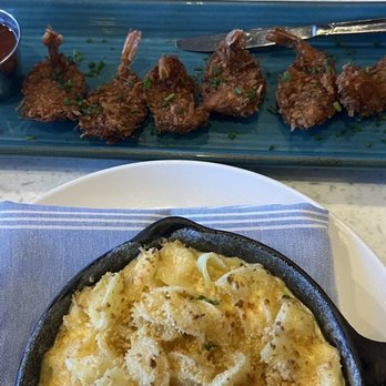Oceans 234 - mac and cheese + coconut shrimp - New American Near Me - Deerfield Beach, Florida