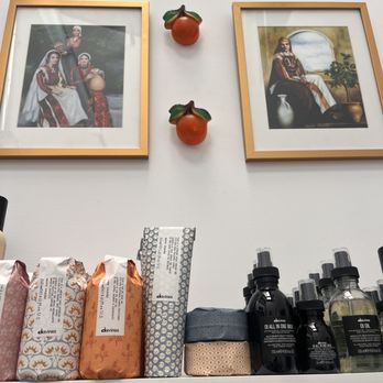 Lacquer Studios - Hair Salons Near Me - San Leandro, California