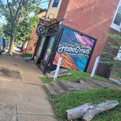 Homegrown Hair - Street view- super cute!