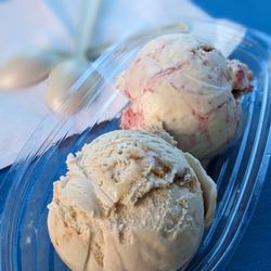 Lil' Tiger Ice Cream - Tiger caramel, raspberry cheesecake double scoop