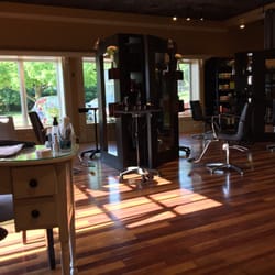 Studio 10 Salon & Colorspa