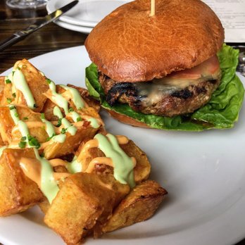 Solterra Winery & Kitchen - Beef burger with potatoes - Wine Bars Near Me - Encinitas, California Solterra Winery & Kitchen - Beef burger with potatoes - Wine Bars Near Me - Encinitas, California