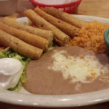 Molinas Mexican Restaurant - Chicken Flautas - Mexican Near Me - Grand Saline, Texas Molinas Mexican Restaurant - Chicken Flautas - Mexican Near Me - Grand Saline, Texas