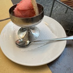 Santa Lucia Niederdorf - Strawberry soirée