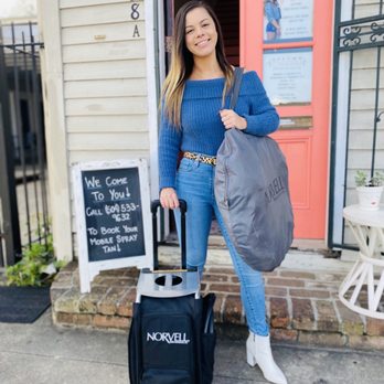 Uptown Charm - we will come to your hotel, home or any place convenient to you! Spray tans are custom to your skin tone and desired color. - Spray Tanning Near Me - New Orleans, Louisiana Uptown Charm - we will come to your hotel, home or any place convenient to you! Spray tans are custom to your skin tone and desired color. - Spray Tanning Near Me - New Orleans, Louisiana