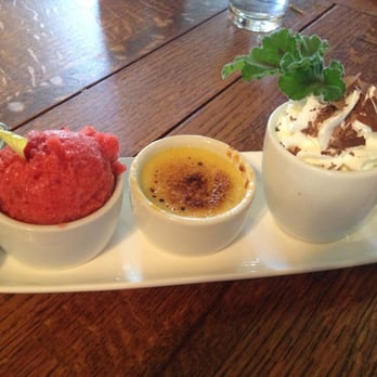 Robins Restaurant - Sweet Trio - New American Near Me - Cambria, California
