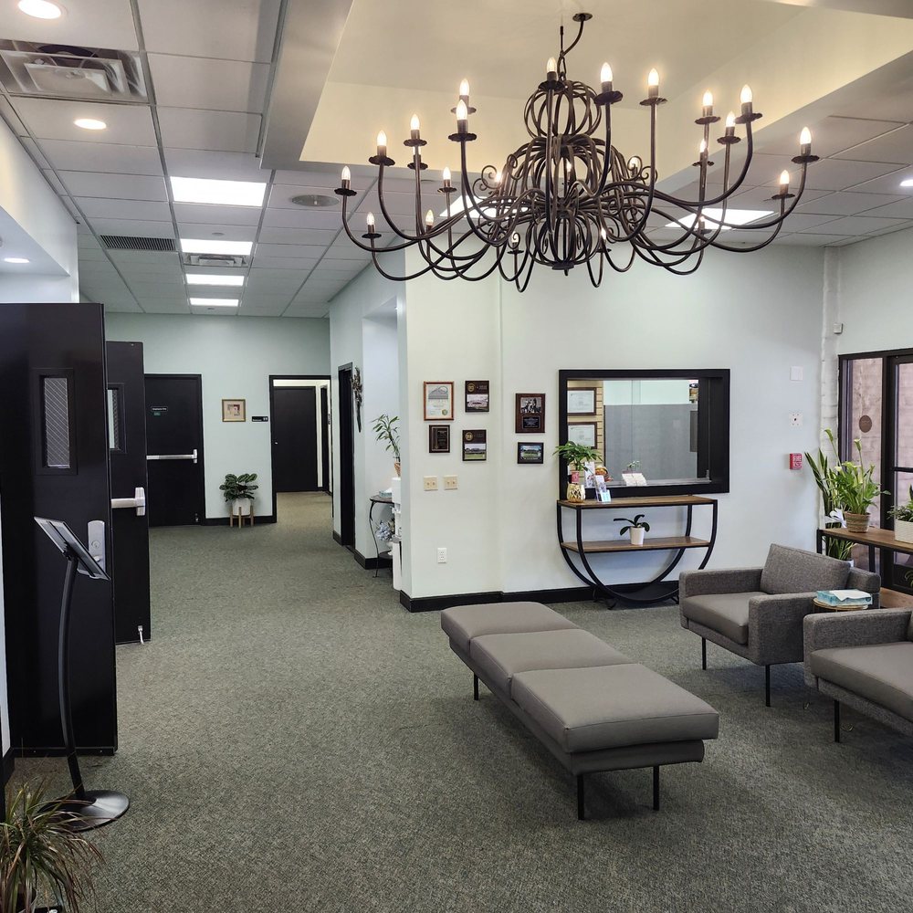 Best Funeral Services & Chapel - Reception area. - Cremation Services Near Me - Phoenix, Arizona