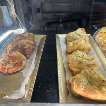 Nina's Pizza - Garlic Knots - Pizza Near Me - Utica, New York Nina's Pizza - Garlic Knots - Pizza Near Me - Utica, New York