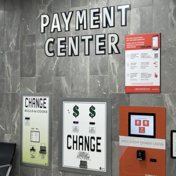 Stellar Laundry Gallatin - Payment center where you can get change or use your credit card to pay for a wash or dry. Very nice! - Laundromat Near Me - Gallatin, Tennessee