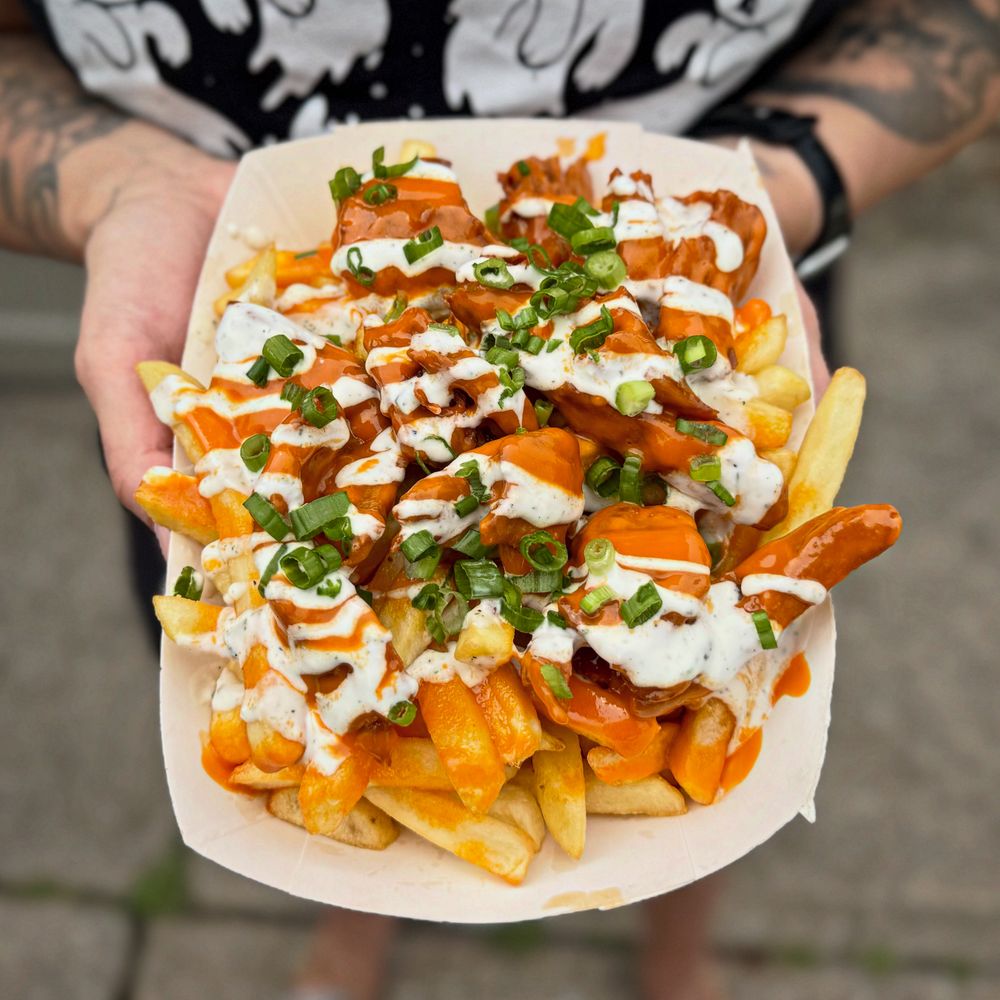 Food from Paranormal Pizza