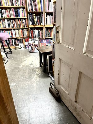 Tim's Used Books by null