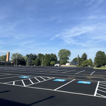 Mahoning Paving & Sealcoating - Masonry/Concrete Near Me - New Castle, Pennsylvania Mahoning Paving & Sealcoating - Masonry/Concrete Near Me - New Castle, Pennsylvania