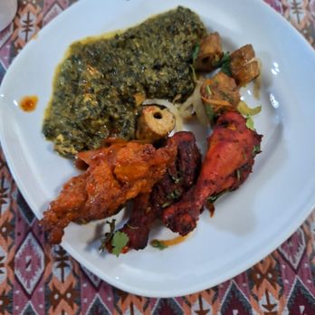 Three Leaf Nepalese Indian Cuisine - Chicken Chilly, Saag Paneer, Tandoori Chicken, and Chicken Seekh Kabab from the buffet - Indian Near Me - Houston, Texas Three Leaf Nepalese Indian Cuisine - Chicken Chilly, Saag Paneer, Tandoori Chicken, and Chicken Seekh Kabab from the buffet - Indian Near Me - Houston, Texas