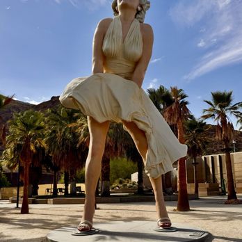 Forever Marilyn - Landmarks & Historical Buildings Near Me - Palm Springs, California