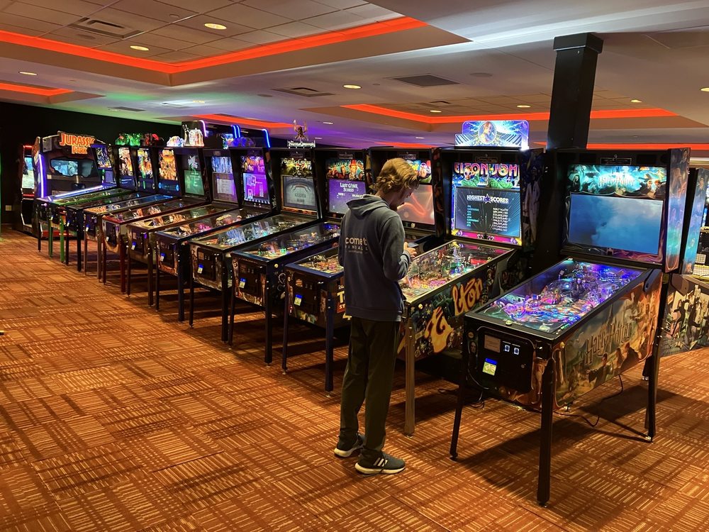 Social spots from Hollywood Casino at The Meadows