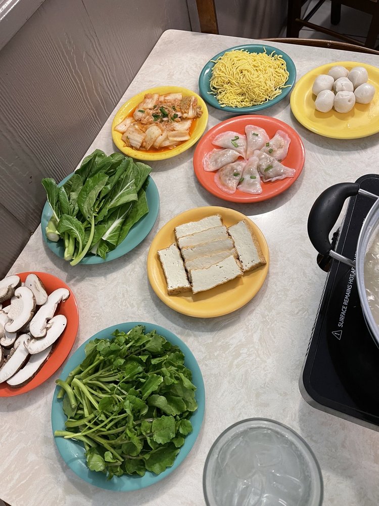 HOT POT HEAVEN KAILUA 64 Photos & 84 Reviews 201 Hamakua Dr