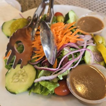 Avellino’s Italian Restaurant - Fresh salad .. house salad - Italian Near Me - Delray Beach, Florida Avellino’s Italian Restaurant - Fresh salad .. house salad - Italian Near Me - Delray Beach, Florida