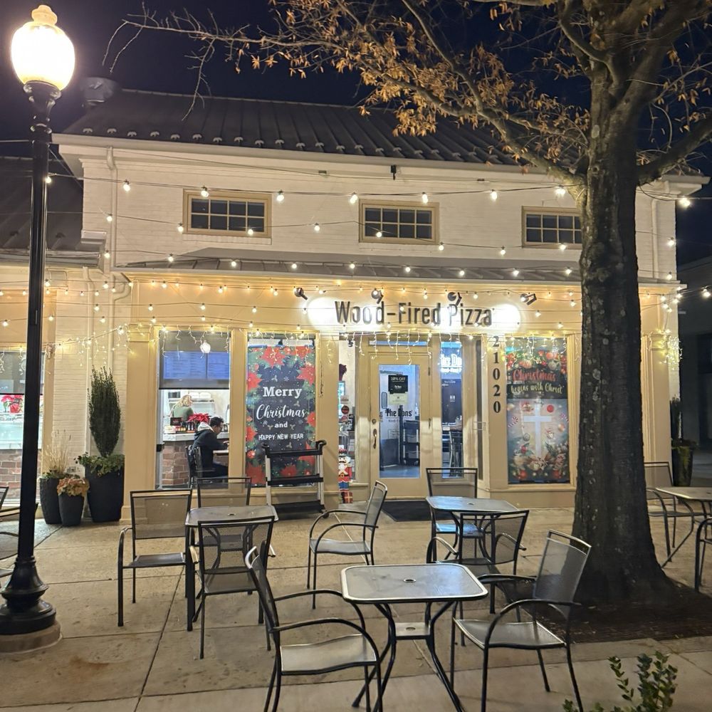 The Dons' Wood-Fired Pizza - Cute place. - Pizza Near Me - Sterling, Virginia