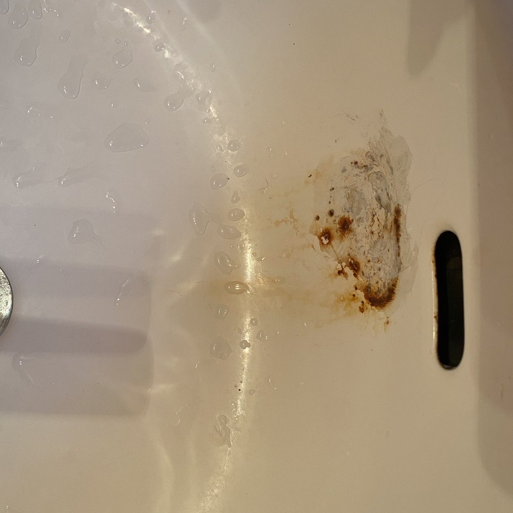 Marval Resort - Rusted sink in bathroom - Campgrounds Near Me - Gore, Oklahoma Marval Resort - Rusted sink in bathroom - Campgrounds Near Me - Gore, Oklahoma