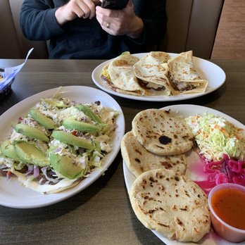 Rincon Catracho - 3 Pupusas Revueltas Huaraches W Beef 3 Baleadas - Honduran Near Me - Roanoke, Virginia Rincon Catracho - 3 Pupusas Revueltas Huaraches W Beef 3 Baleadas - Honduran Near Me - Roanoke, Virginia