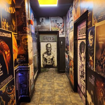 Cocktails & Screams - Cocktail Bars Near Me - Orlando, Florida