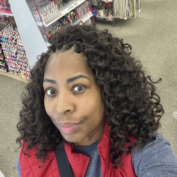 Favor African Braiding - At the beauty supply for 1 pack of hair. So this is BEFORE I FILLED IN ANYTHING - Hair Stylists Near Me - Southfield , Michigan Favor African Braiding - At the beauty supply for 1 pack of hair. So this is BEFORE I FILLED IN ANYTHING - Hair Stylists Near Me - Southfield , Michigan