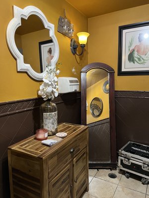 Tin Marín Tapas by null