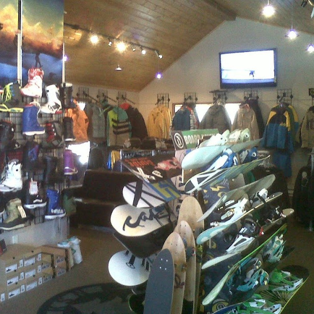Divide Board Shop - Ski & Snowboard Shops Near Me - Winter Park, Colorado Divide Board Shop - Ski & Snowboard Shops Near Me - Winter Park, Colorado